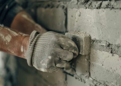Création d’un mur en pierre près de Carentan